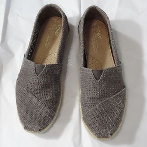 TOMS Slip On Shoes 7